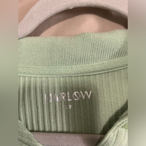 Cropped green polo t-shirt - Picture 2 of 2